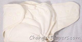 @sloomb large bamboo fitted #clothdiapers from @uponthe_hill via @chgdiapers 4 closures and front elastic