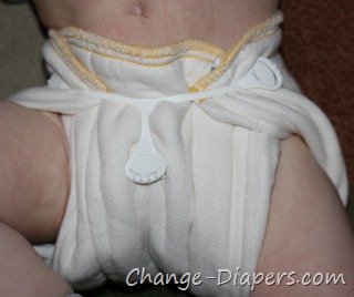 imagine_baby bamboo prefold #clothdiapers and covers via @chgdiapers 28 with snappi