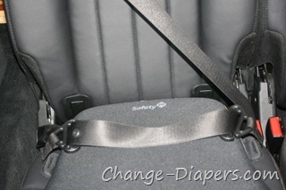 @safety_1st incognito discreet booster for kids 60  lbs via @chgdiapers #carseatsafety 1