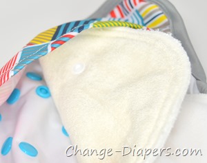 Borrowed Planet #clothdiapers via @chgdiapers 9 insert snaps in
