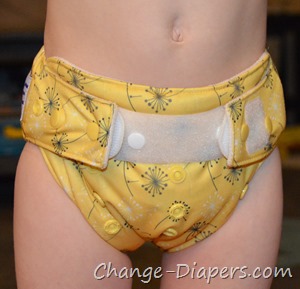 @GroViaDiaper ONE #clothdiapers via @chgdiapers 1 on 28 lb 3 yr old